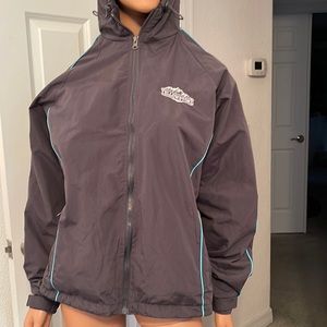 ARCTIC IMAGE “YELLOWSTONE” jacket. Gray with light blue pinstripes. Size L. Warm